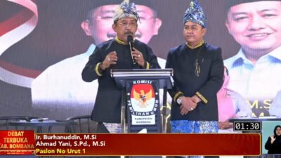 Debat Publik Bombana: Adu Strategi dan Fakta Antarkandidat Soal Jalan dan Tambang