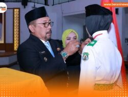 Momen Sakral! H. Burhanuddin Kukuhkan 74 Paskibraka Bombana, Titip Pesan Kebangsaan 40 Momen Sakral! H. Burhanuddin Kukuhkan 74 Paskibraka Bombana, Titip Pesan Kebangsaan