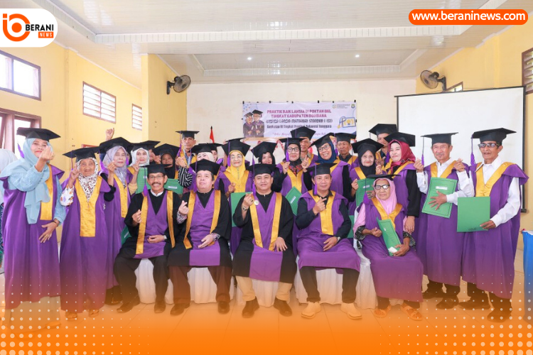 Bombana wisuda lansia 