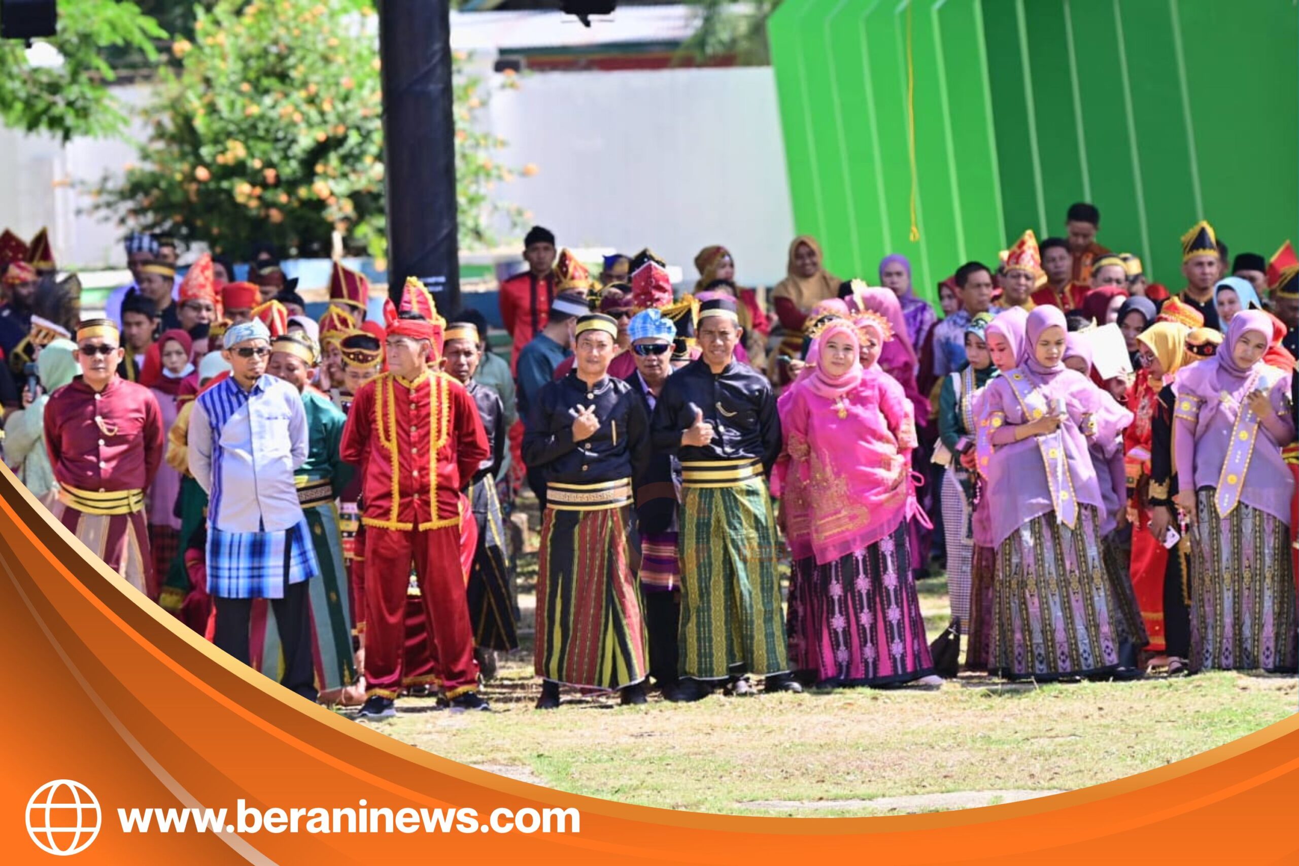 Pakaian Adat Moronene