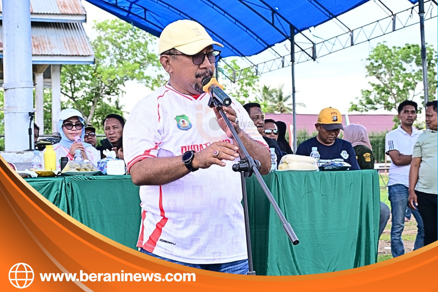 Buka Turnamen Sepakbola Bupati Cup 2 Zona Poleang, Bupati: Sportivitas adalah Kehormatan 3 Turnamen Sepakbola Bupati Cup 2 Zona Poleang