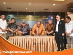 Bupati Bombana Teken MoU Hibah Aset BMR di Kabaena Utara