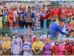 Karnaval Budaya Bombana Menggema, Tegaskan Persatuan dalam Keberagaman