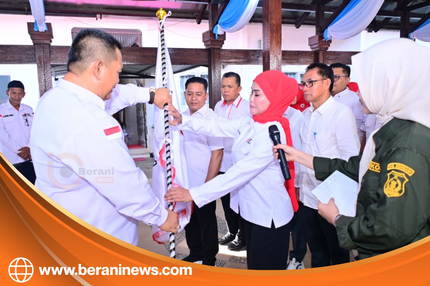 🔥 Aklamasi! Fatmawati Kasim Marewa Nahkodai PMI Bombana 2025–2030 1 Fatmawati kasim marewa ketua PMI. Bombana