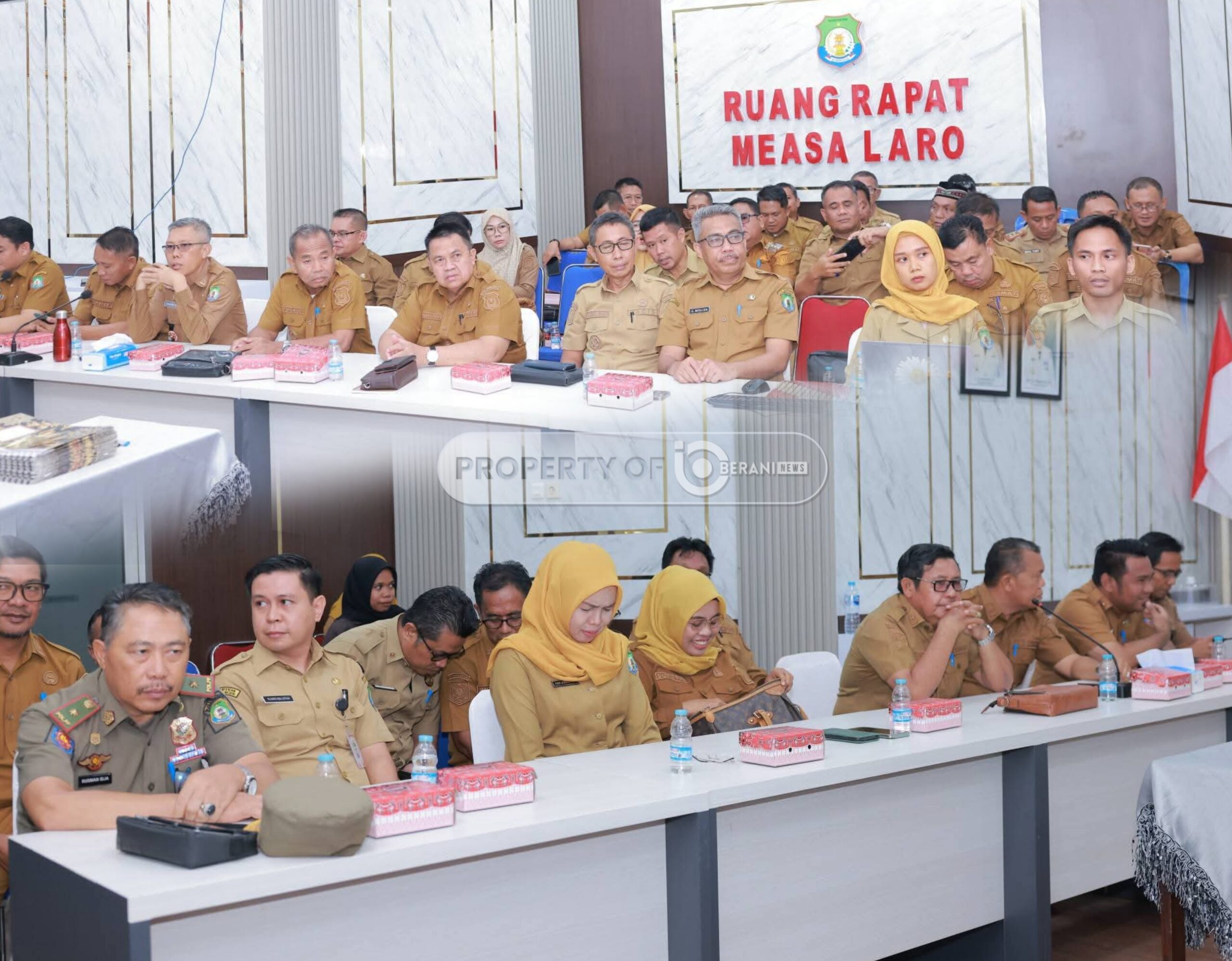 Pemkab Bombana Teken Perjanjian Kinerja AKIP 2026