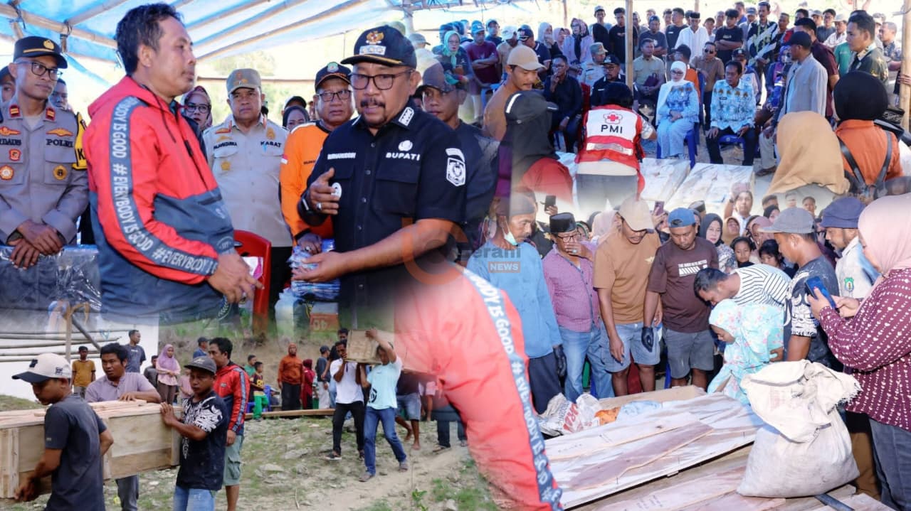 Bupati Bombana meninjau lokasi kebakaran di Tongkoseng