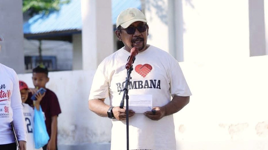 Bupati Bombana menyampaikan pesan persatuan saat jalan santai
